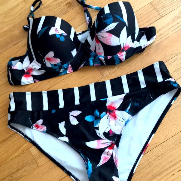 Fashion Concepts Black Stiff Bra Striped Floral Bikini Size XL - Picture 2 of 16
